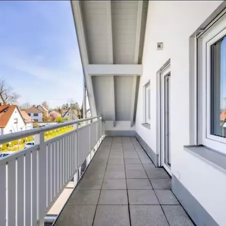 Haus Fuer 8 Gaeste Mit Garten Und Parkplatz In Ruhiger Lager Aψβούργη